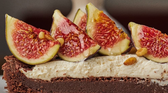 Сладкий поцелуй после жаркого лета: сезон инжира в «Сыроварне»