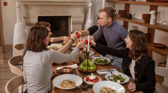 День рождения флагманского ресторана «Сыроварня Chef’s»