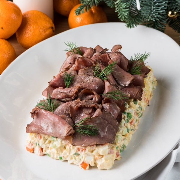 Оливье с ростбифом