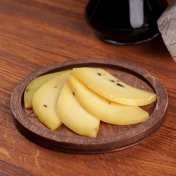 Качокавалло с маслинами