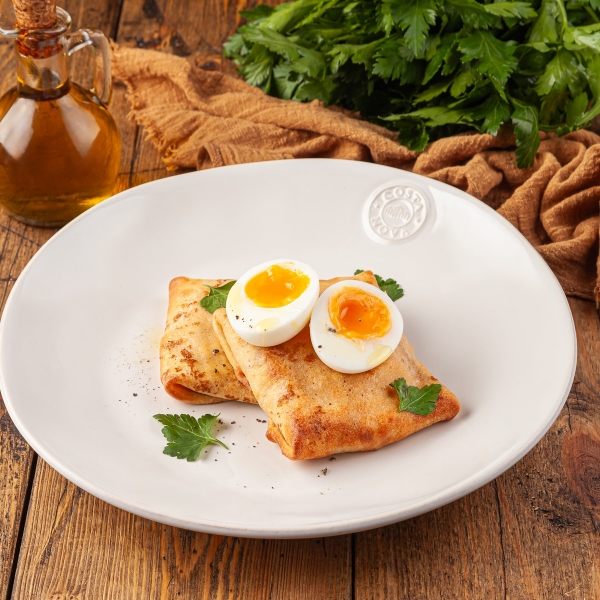 Блины с тамбовским окороком и сыром Чеддер