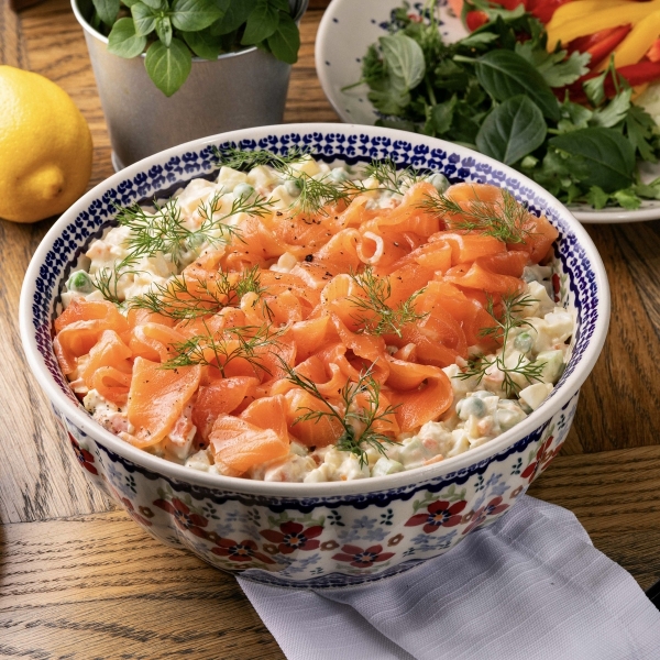 Оливье с лососем