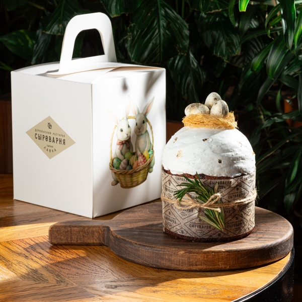 Кулич с малиной и заварным кремом