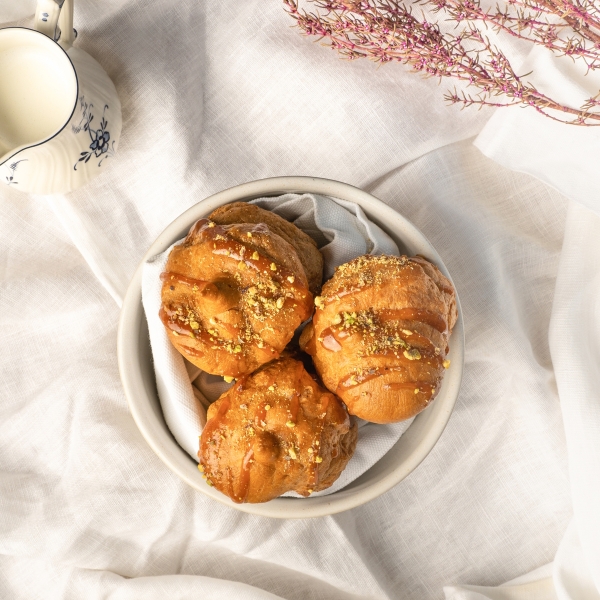 Профитроли с творожным кремом