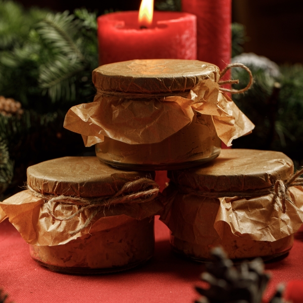 Корзина с новогодними намазками