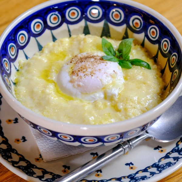 Каша пшенная с Пармезаном и яйцом пашот