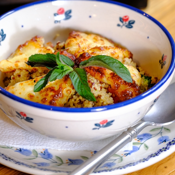 Каша киноа с печеным Халлуми