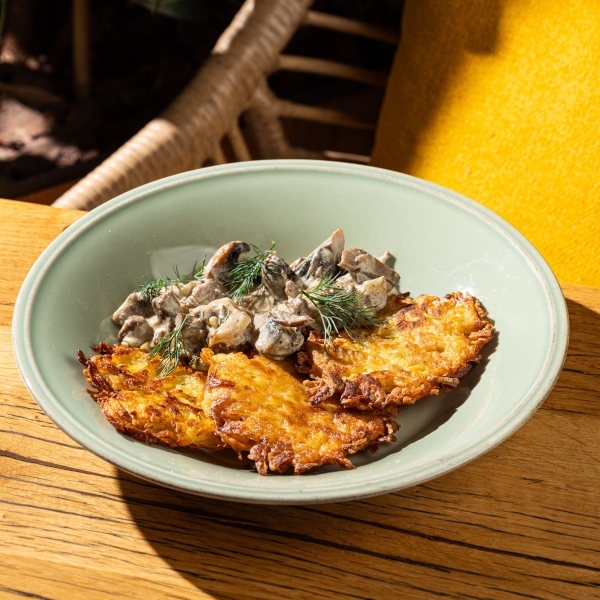 Драники бефстроганов