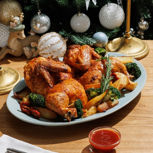 Цыпленок запеченный с овощами