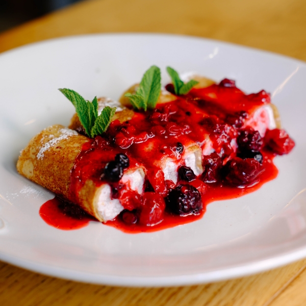 Блины с Рикоттой и ягодами